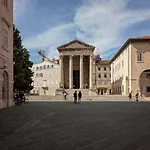 Апартаменты Piazza Foro With Free Parking *