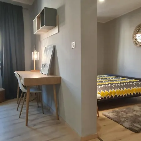 Piazza Foro With Free Parking Apartamento *